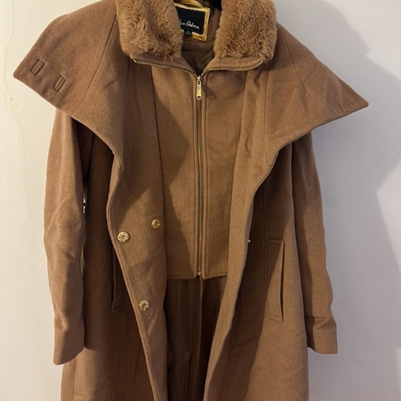 Sam Edelman trench size 12. - Picture 3 of 5
